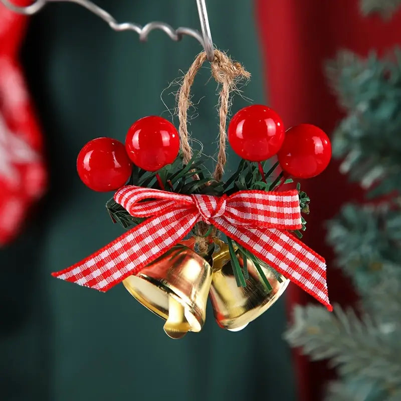 Cloche de Noel en Métal avec Baies Rouges (x3)