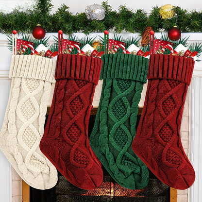 4 Chaussettes de Noël Tricotées