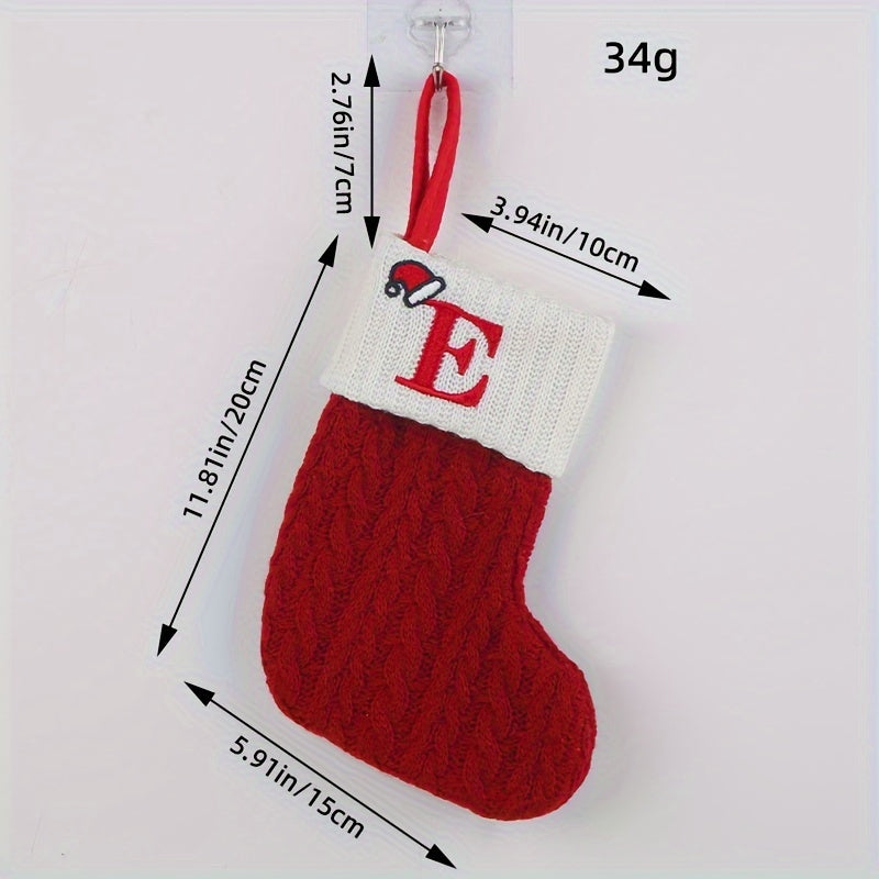 Chaussette de Noël Cheminée Tricot Rouge avec Initiale