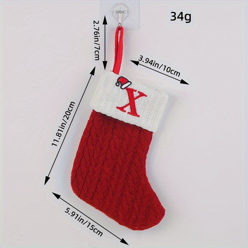 Chaussette de Noël Cheminée Tricot Rouge avec Initiale